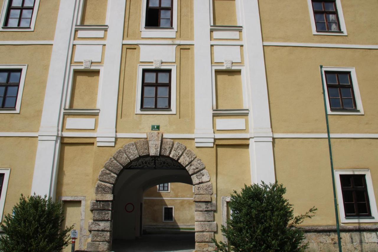 Hotel Im Stift Neuberg Neuberg an der Muerz Екстер'єр фото